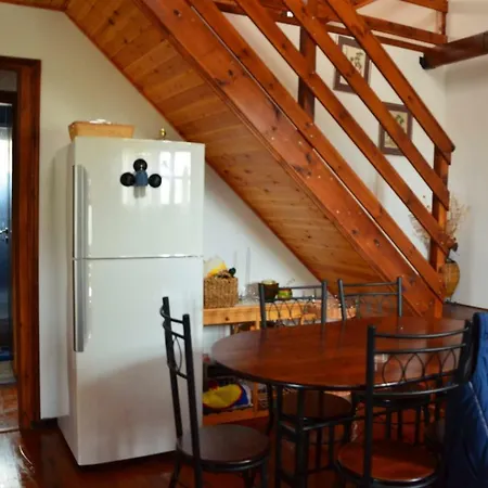 Cosy Wooden House *