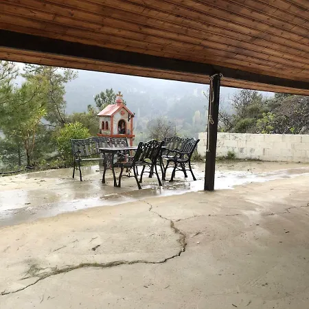 度假居 Cosy Wooden House 佩多拉斯